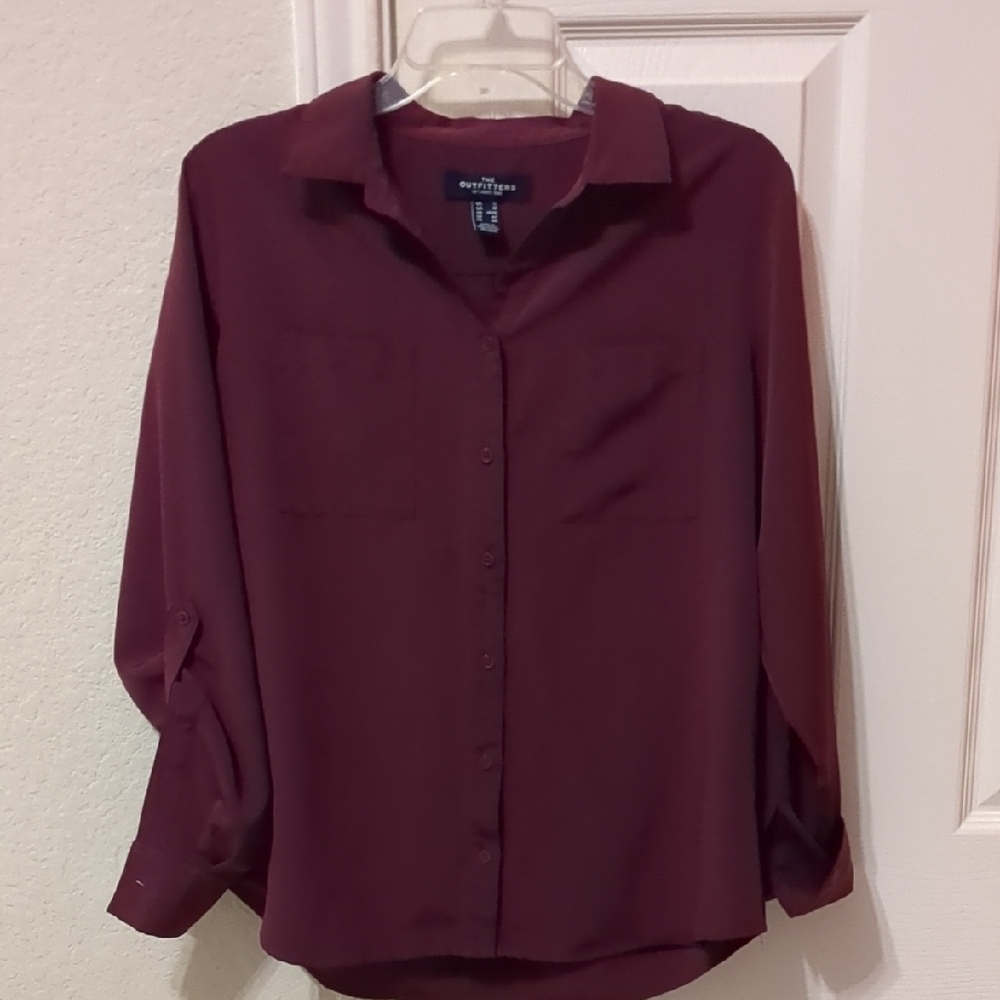 The Outfitters Women Essential Top Purple Long Sleeve Button Up Pockets Size 12